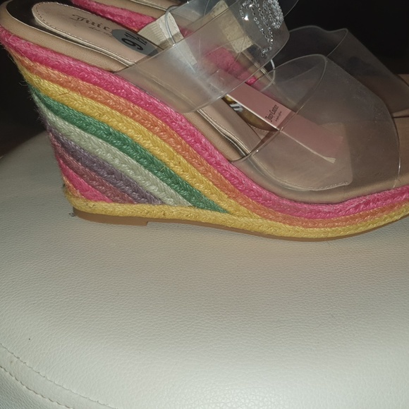 NWT Juicy couture Rainbow 🌈 wedges - Picture 3 of 5